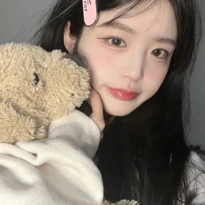 木马上的女人